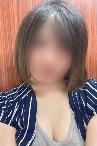冴